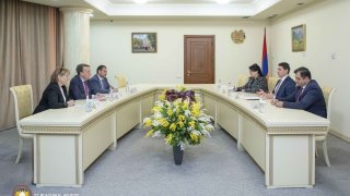 ՀՀ քննչական կոմիտեի նախագահն ընդունել է Հայաստանում Բելգիայի Թագավորության արտակարգ և լիազոր դեսպանին (լուսանկարներ)